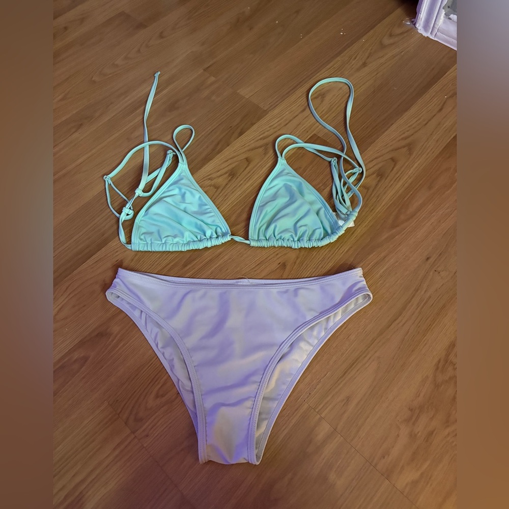 Worn once, comfortable,good coverage